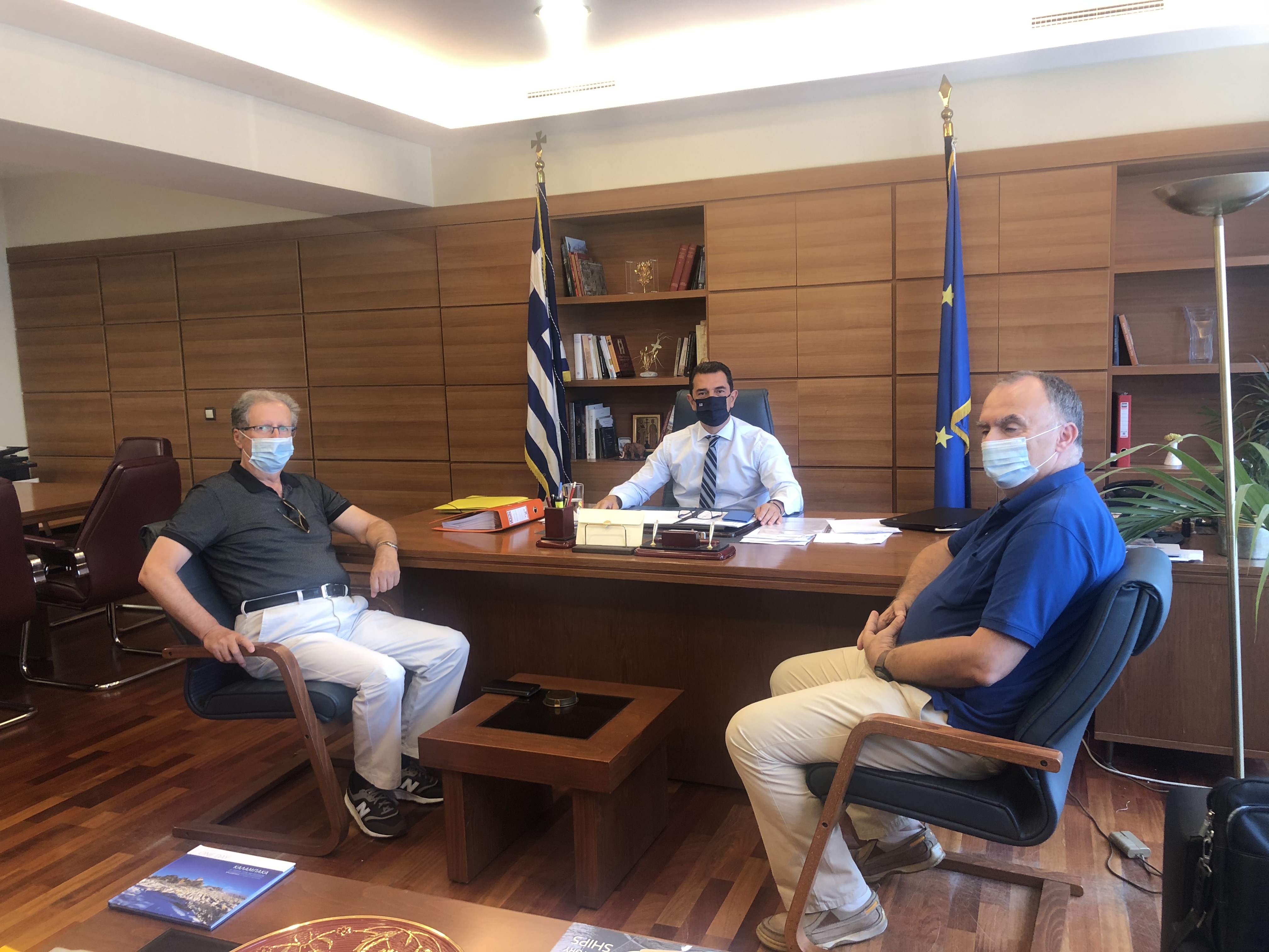 Συνάντηση Κώστα Σκρέκα με τον Δήμαρχο Νεστορίου για τα έργα αγροτικών υποδομών 